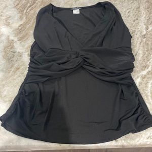 Women sleeveless top